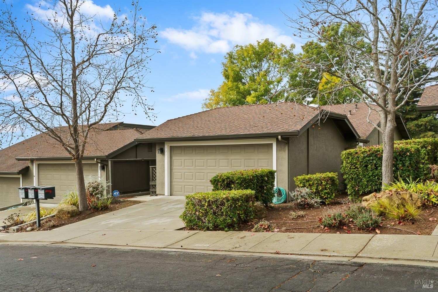 1771 Casa Grande St, Benicia CA  94510-2337 exterior