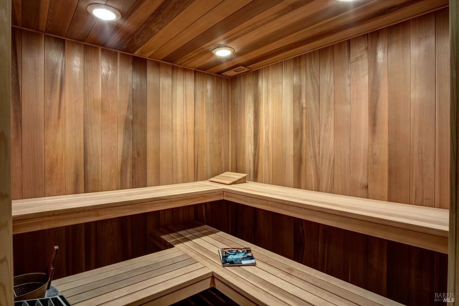 55 Alder Ave, San Anselmo CA 94960-1706 exterior