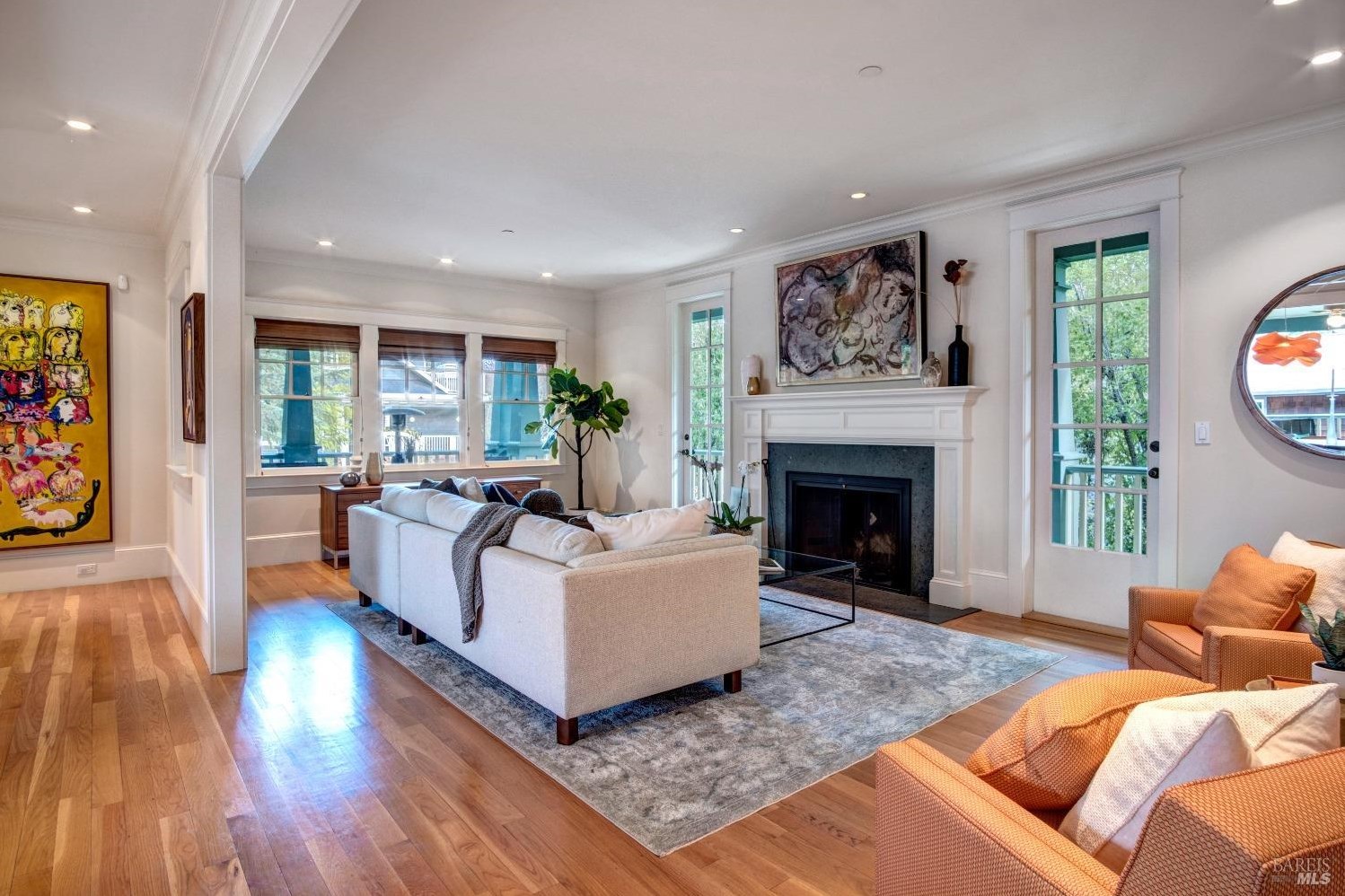 55 Alder Ave, San Anselmo CA 94960-1706 exterior