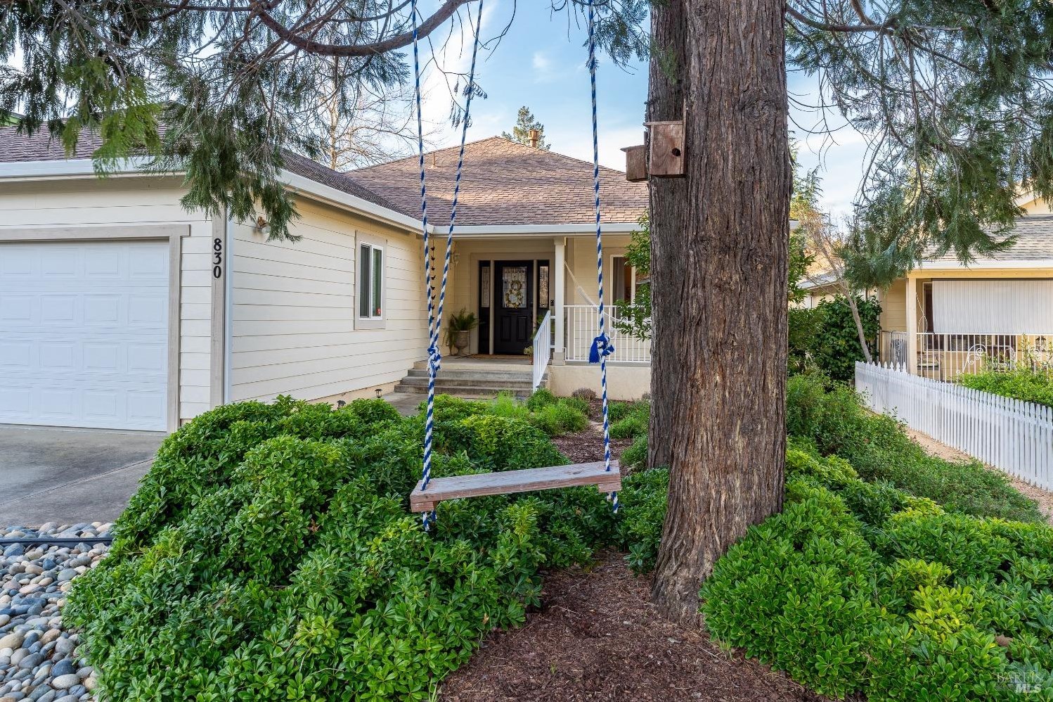 830 Cypress Ave, Ukiah, CA 95482-3705