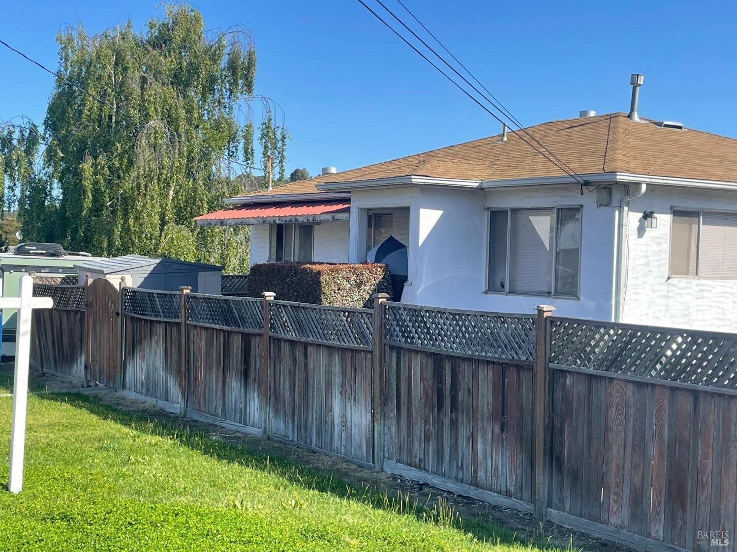 6061 Bernhard Ave, Richmond, CA 94805-1209