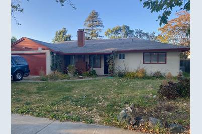 1316 Lincoln Street, Fairfield, CA 94533 - Photo 1