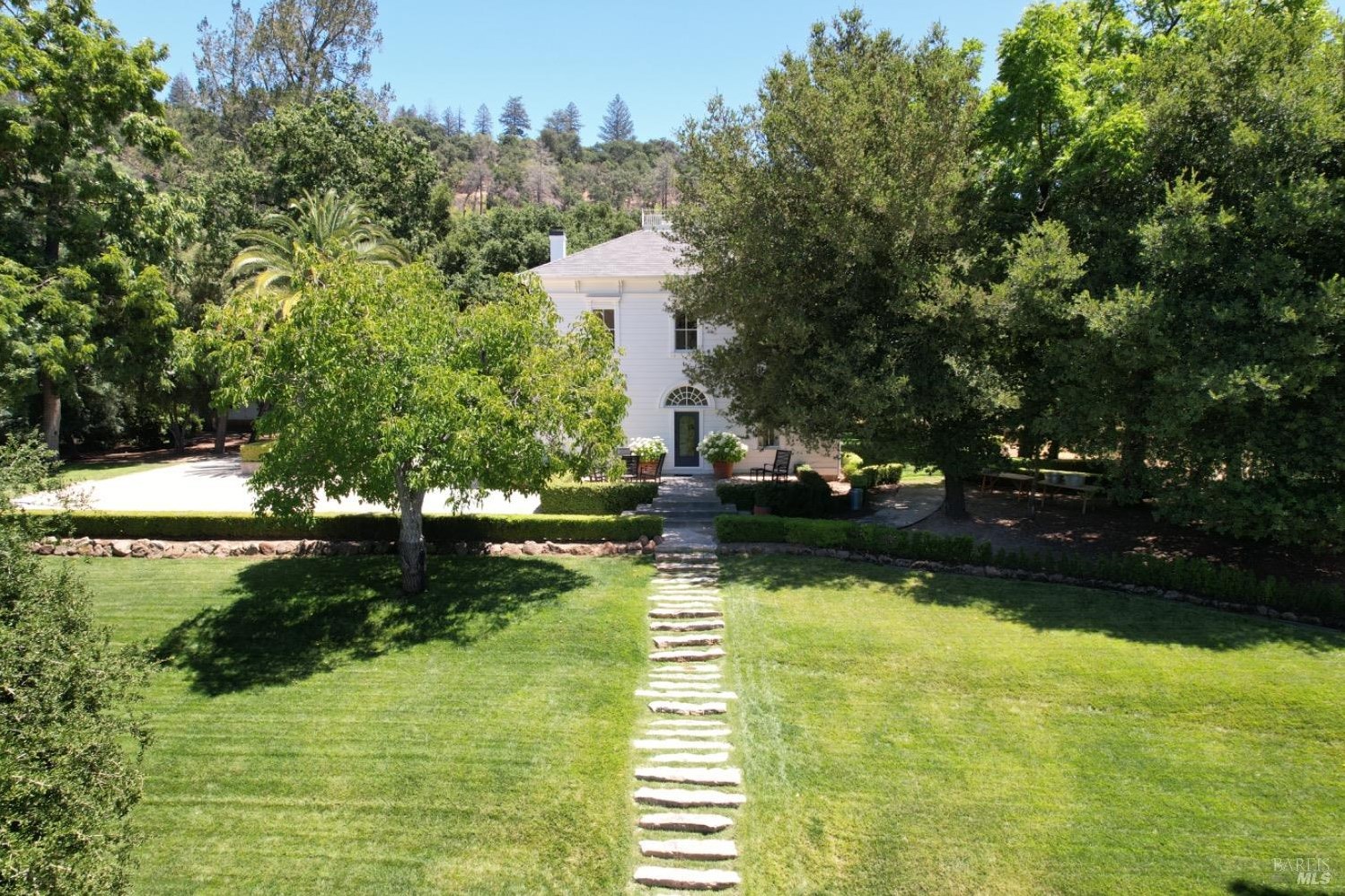 751 Crystal Springs Rd, Saint Helena, CA 94574