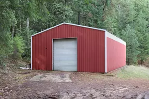 7020 Hearst Rd, Willits, CA 95490 - Photo 10