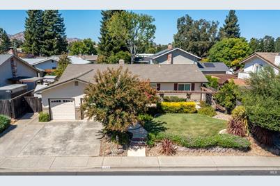 772 Brookside Drive, Vacaville, CA 95688 - Photo 1