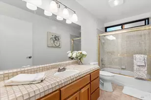 960 Wild Oak Dr, Santa Rosa, CA 95409 - Photo 32