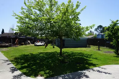 121 Forsythia Court, Vallejo, CA 94589 - Photo 38