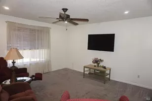 121 Forsythia Ct, Vallejo, CA 94589 - Photo 4