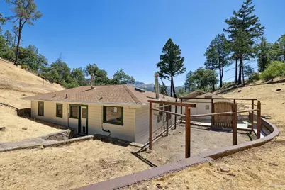 1200 Bennett Lane, Calistoga, CA 94515 - Photo 24