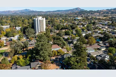 705 Tupper Street, Santa Rosa, CA 95404 - Photo 28