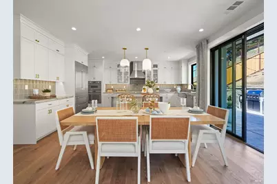 27 Erin Drive, San Rafael, CA 94903 - Photo 10