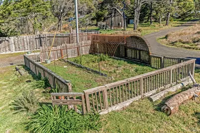 33620 S Highway 1, Gualala, CA 95445 - Photo 30