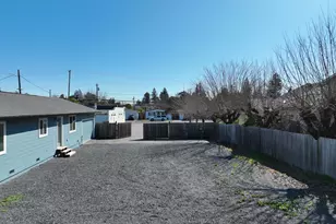 555 Powell Ave, Healdsburg, CA 95448 - Photo 74