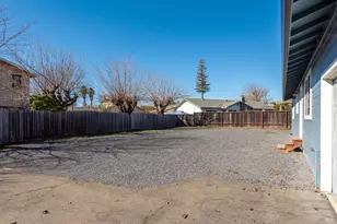 555 Powell Ave, Healdsburg, CA 95448 - Photo 58
