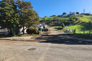 303 Lemon St, Vallejo, CA 94590 - Photo 8