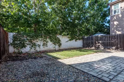 145 Summertime Lane, Suisun City, CA 94585 - Photo 18