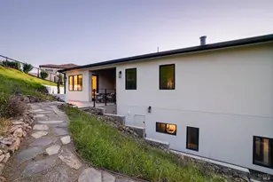 3921 Flintridge Dr, Santa Rosa, CA 95403 - Photo 30