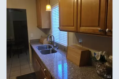 808 Pochard Way, Suisun City, CA 94585 - Photo 28