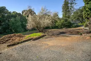 3160 Sunridge Dr, Santa Rosa, CA 95409 - Photo 36