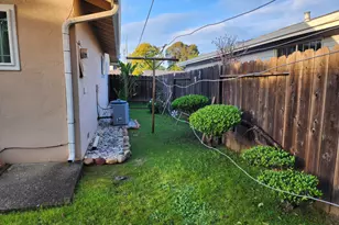 223 Camellia St, Fairfield, CA 94533 - Photo 20