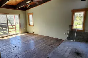 1075 Dutyville Rd, Garberville, CA 95542 - Photo 10