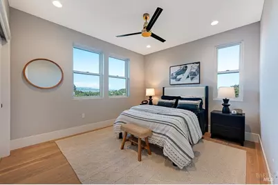 22 Oak Knoll Court, Petaluma, CA 94952 - Photo 20