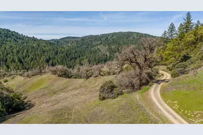 20401 Tomki, Redwood Valley, CA 95470 - Photo 2