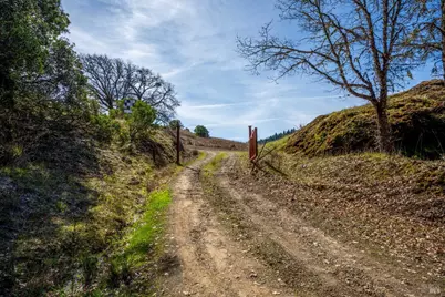 20401 Tomki, Redwood Valley, CA 95470 - Photo 16