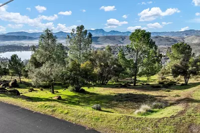 16511 Crescent Court, Hidden Valley Lake, CA 95467 - Photo 10