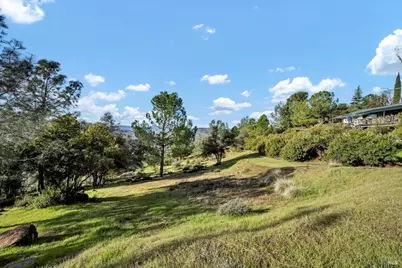 16523 Crescent Court, Hidden Valley Lake, CA 95467 - Photo 8