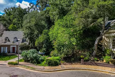 22 Valant Place, Piedmont, CA 94610 - Photo 2