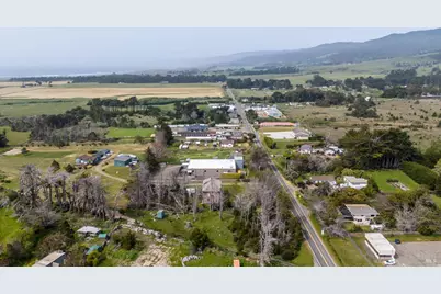 19750 S Highway 1, Manchester, CA 95459 - Photo 4