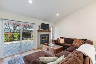 882 Professional Dr, Napa, CA 94558 - Photo 8