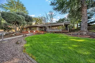 523 Westgate Dr, Napa, CA 94558 - Photo 1