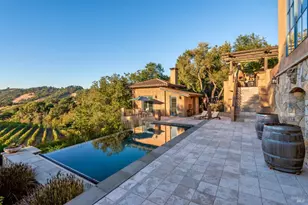 3763 Matanzas Creek Ln, Santa Rosa, CA 95404 - Photo 2