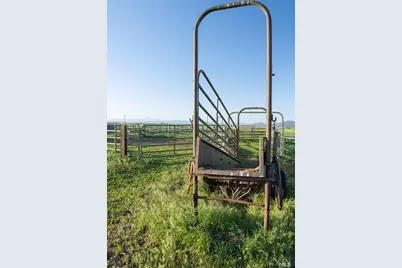 42369 Horr Road, McArthur, CA 96056 - Photo 38