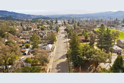 504 N Cloverdale Boulevard, Cloverdale, CA 95425 - Photo 22