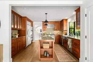 155 Hidden Valley Ln, San Anselmo, CA 94960 - Photo 20