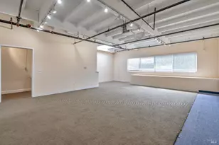 74 Digital Dr, Novato, CA 94949 - Photo 8