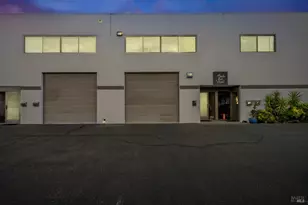 74 Digital Dr, Novato, CA 94949 - Photo 32