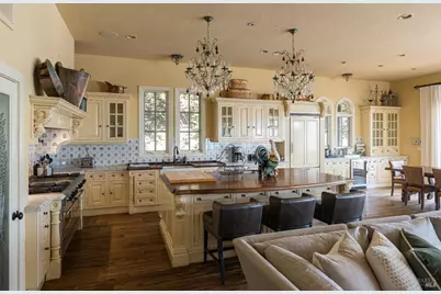 2837 Cavedale Road, Glen Ellen, CA 95442 - Photo 16