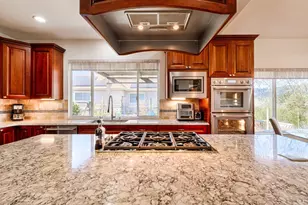 6259 Meadowstone Dr, Santa Rosa, CA 95409 - Photo 18