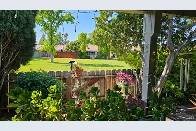 124 Monterey Drive, Vacaville, CA 95687 - Photo 10