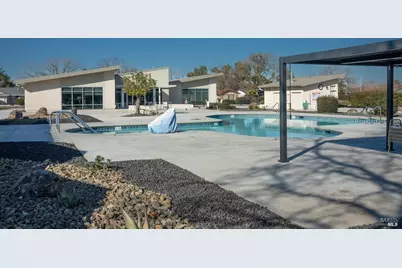 124 Monterey Drive, Vacaville, CA 95687 - Photo 16