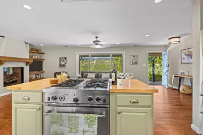 1389 Canyon Road, Geyserville, CA 95441 - Photo 16