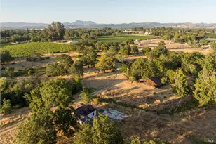 2220 Oakwild Ln, Santa Rosa, CA 95401 - Photo 16