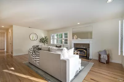 1811 Pacifica Court, Benicia, CA 94510 - Photo 6