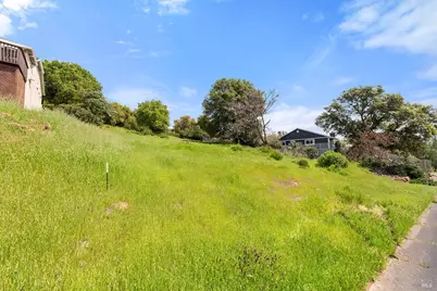 18574 Deer Hill Road, Hidden Valley Lake, CA 95467 - Photo 6