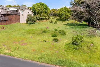 18574 Deer Hill Road, Hidden Valley Lake, CA 95467 - Photo 14