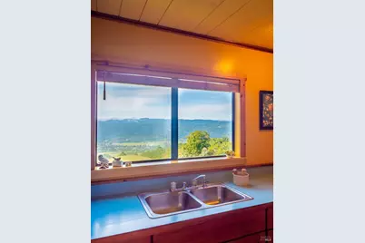 16121 Deer Meadows Road, Boonville, CA 95415 - Photo 14